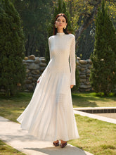 Büzgülü Yaka Dantelli Uzun Elbise